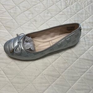 Danskin comfort cushioned flats.